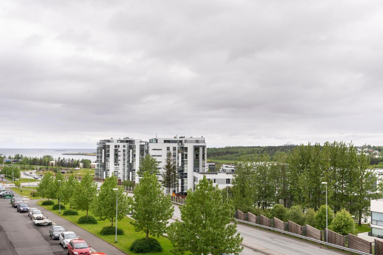Lundur Apartments Reykjavik Exterior photo